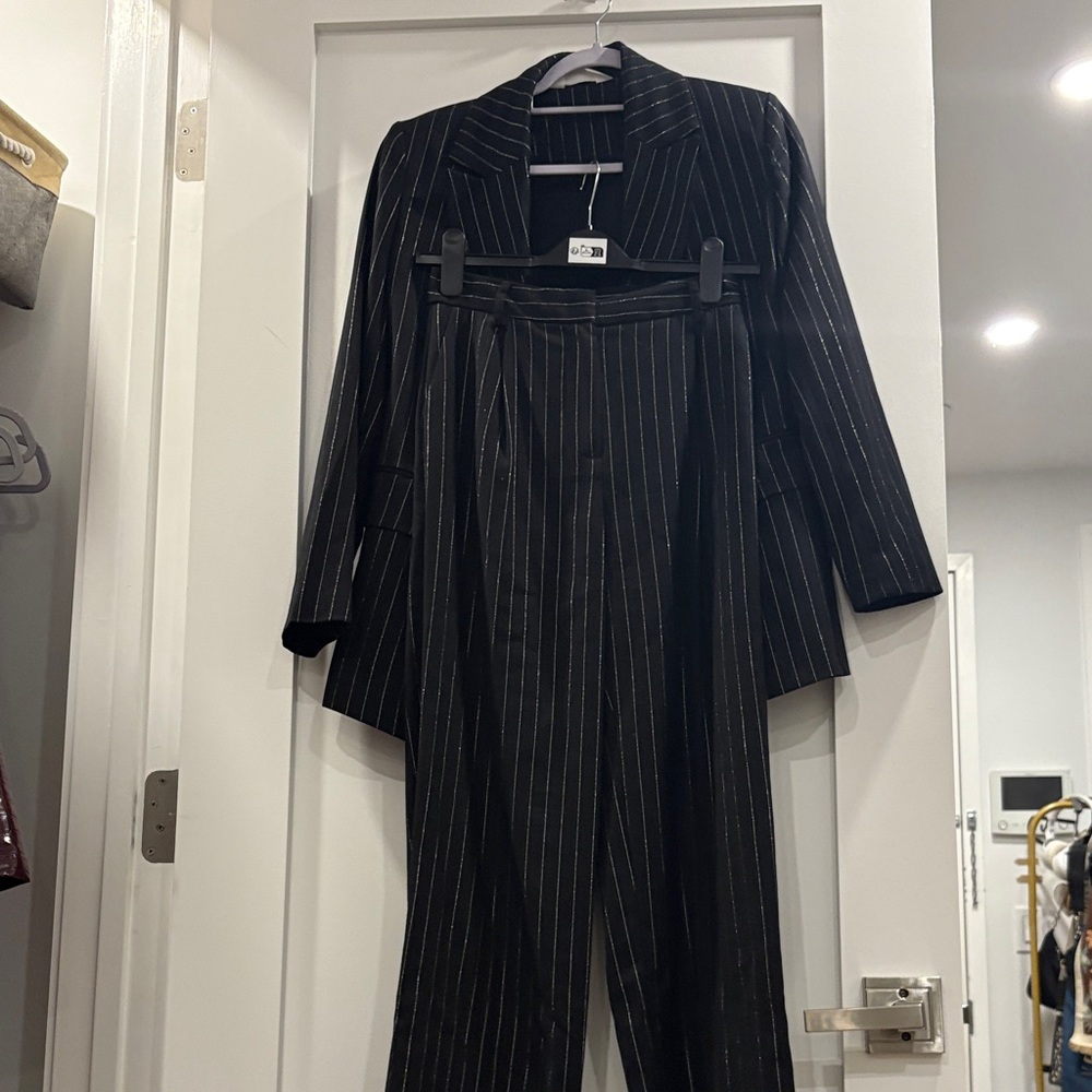 Primark Elegant Black Pinstripe Pantsuit